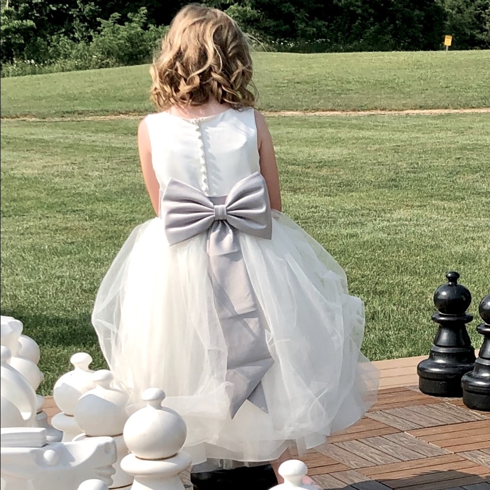 Flower Girl Bow Sash Grey (L)